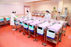赠卵试管婴儿移植如何向单位请假