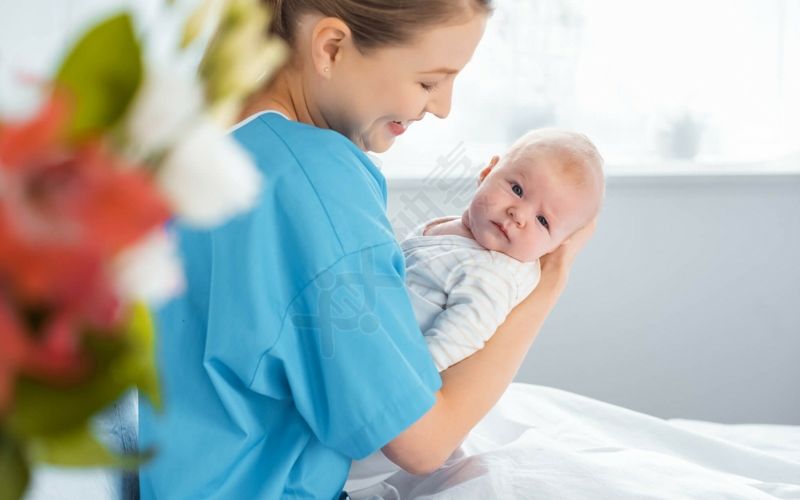 孕育供卵试管代怀产子胚囊注意事项,年龄限制吗？